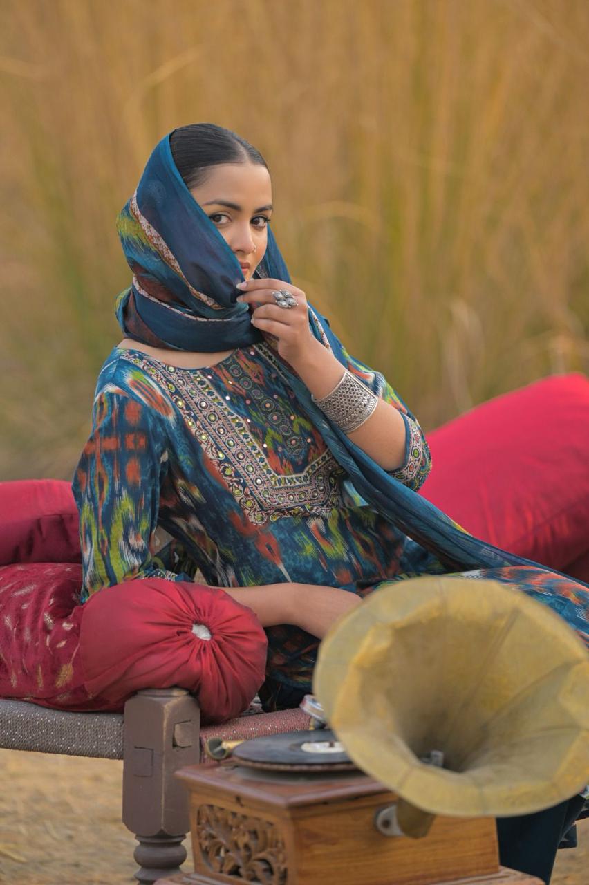 Teal Blue Ikat Print Pure Cotton Set